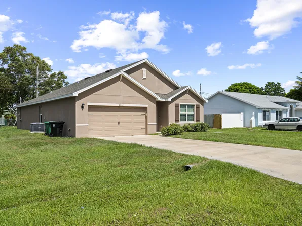 2538 SE Rock Springs Drive, Port St Lucie, FL 34952