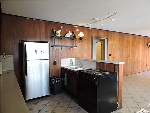5th image of 7423 Norman Dr