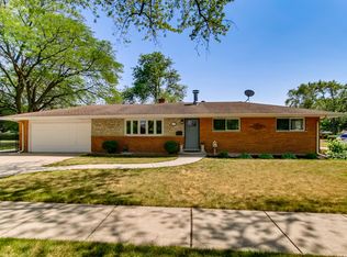 255 W Kathleen Dr, Des Plaines, IL 60016