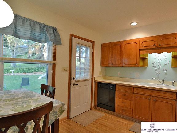 4th image of 4160 High Meadows Ln