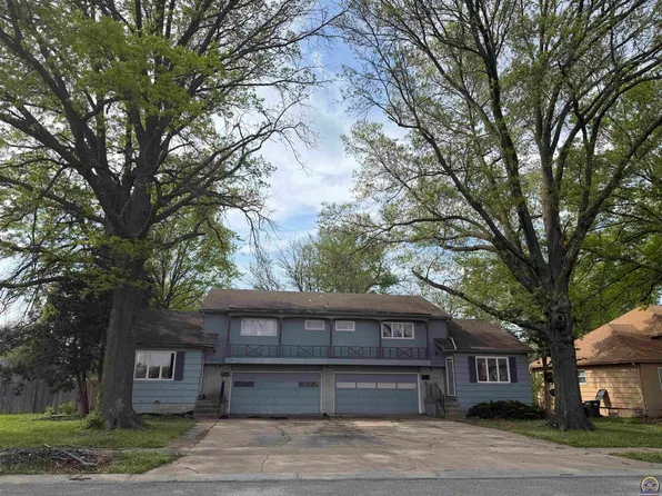 5503 W 97th St, Overland Park, KS 66207