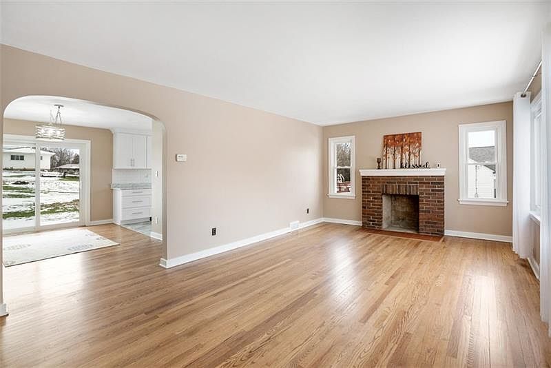 304 Grandview Ave, New Castle, PA 16101 Zillow