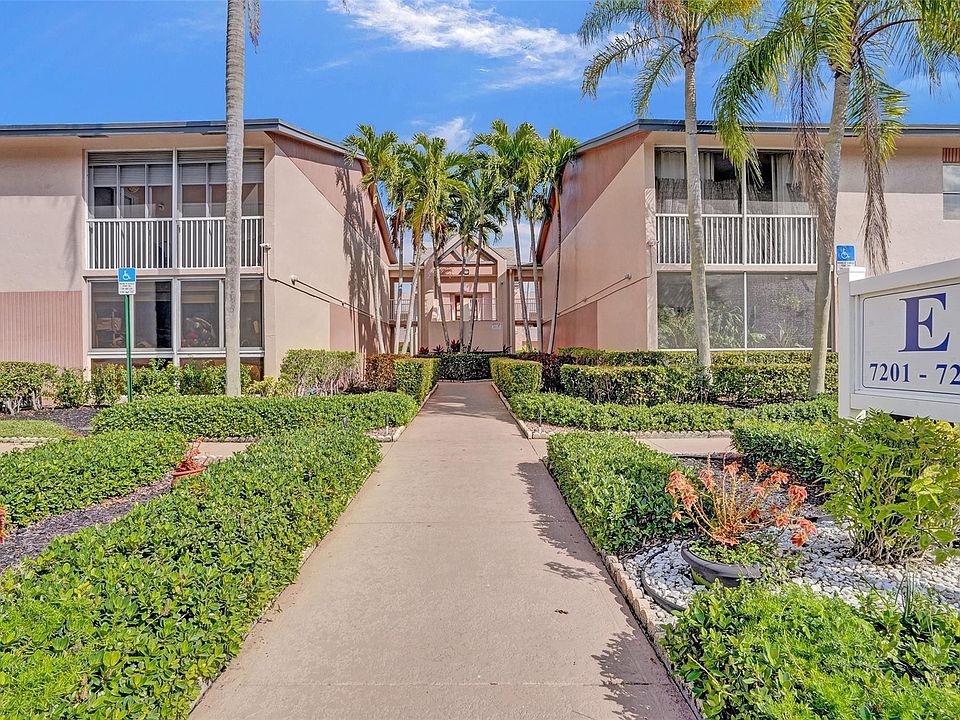 1st image of 7259 S Devon Drive #215