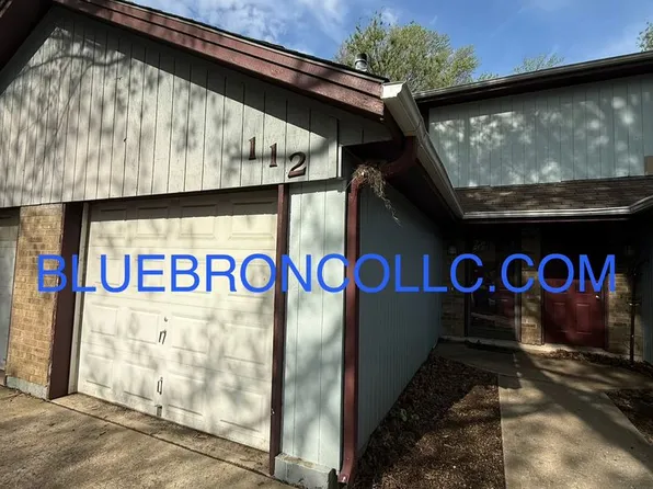 112 SW Oxford Pl, Lees Summit, MO 64063