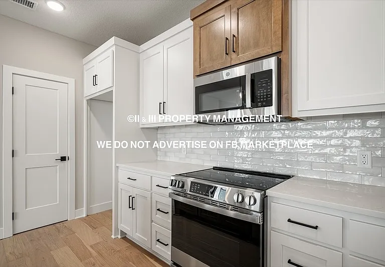 9579 Jupiter St — Photo 5