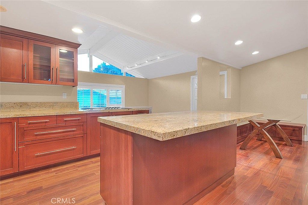 Rancho Palos Verdes, CA 90275