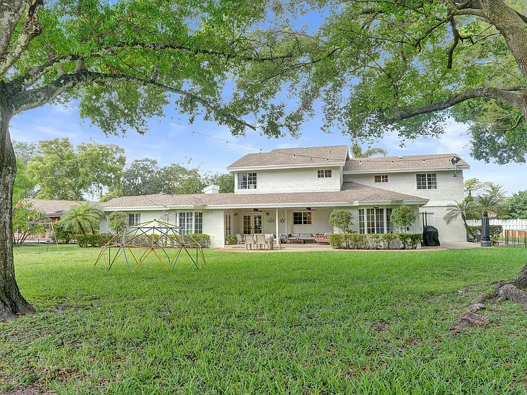 12213 Melissa Way — Photo 43