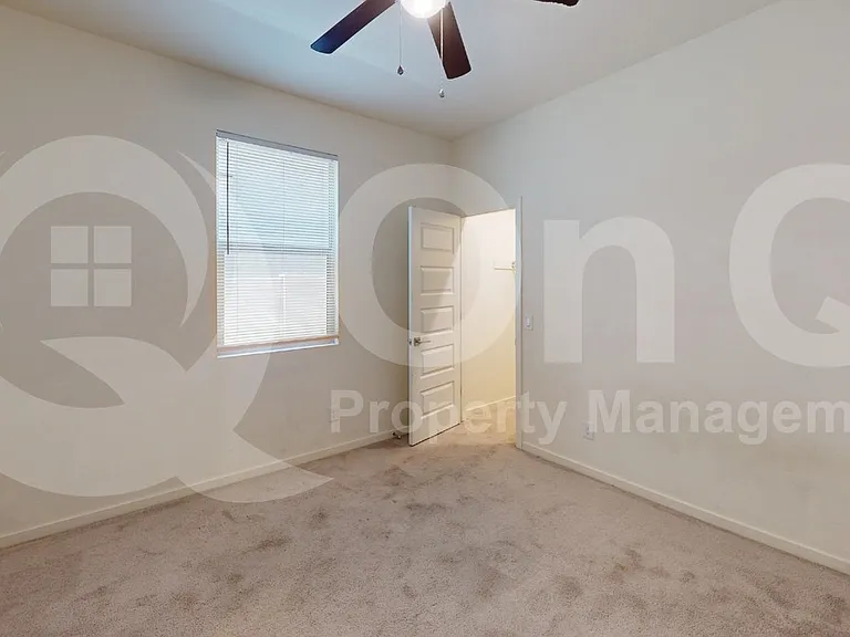 410 W Nikita Dr — Photo 10