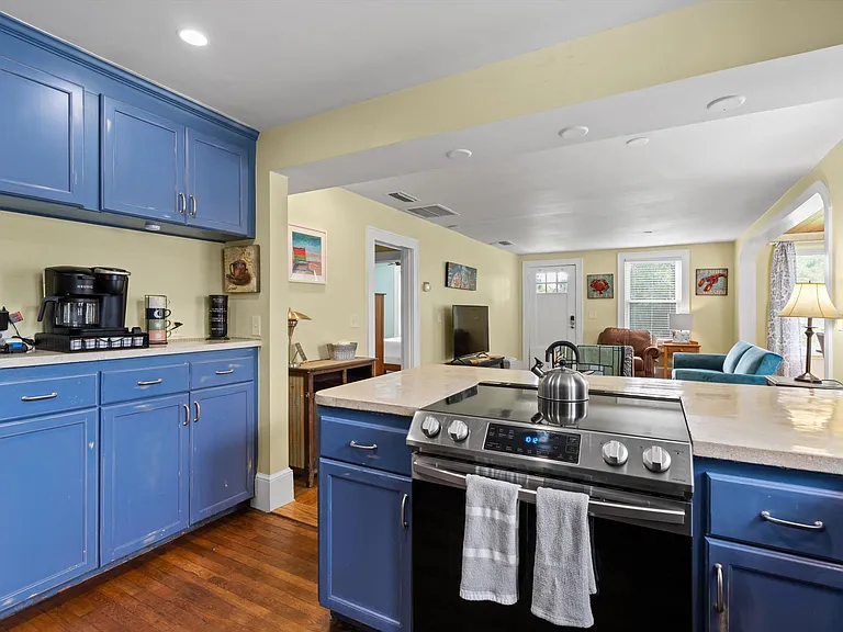 106 Arredondo Ave — Photo 12