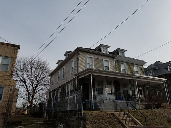 3rd image of 1311 Haines St