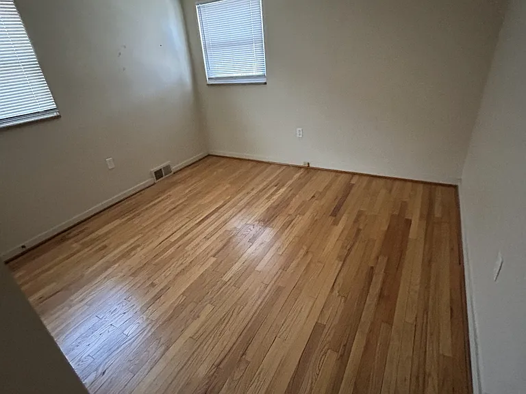 1437 Ridge Ave #2 — Photo 5