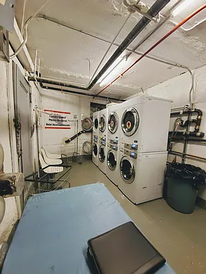 Rented by Compass | media 10