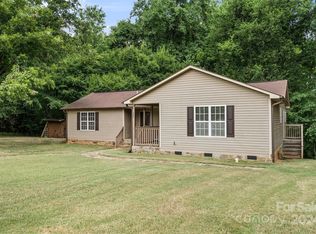 231 Nance Rd, Charlotte, NC 28214