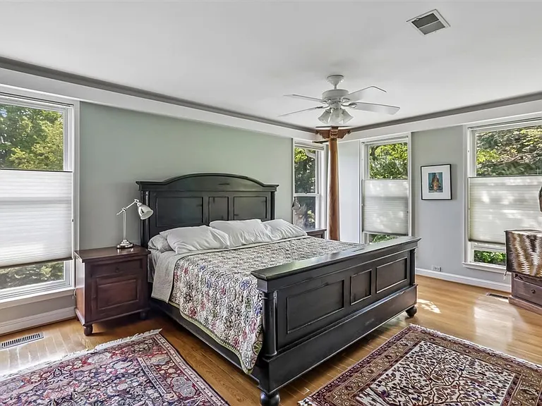 6314 Marjory Ln — Photo 8