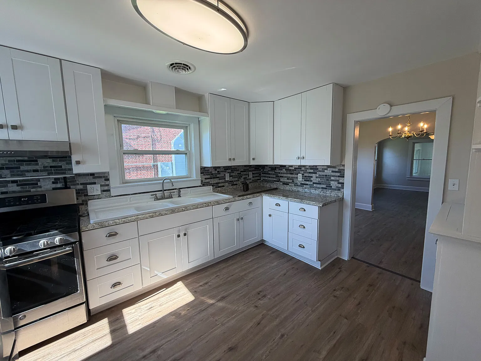 2 bed, 1434 sqft, $1,750 — Photo 3