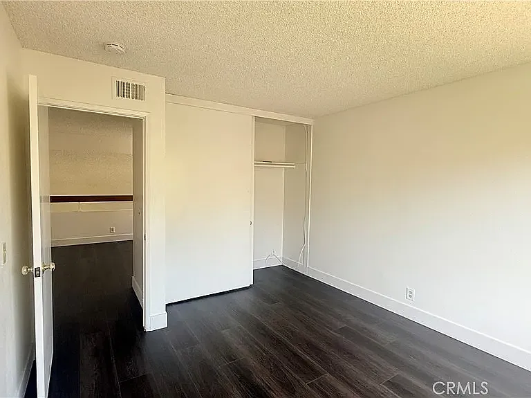 46 Christamon W — Photo 44