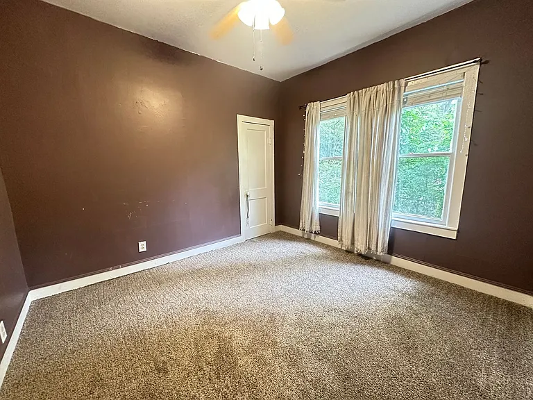 1340 Lincoln St — Photo 9
