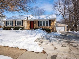 301 Valley West Dr, West Des Moines, IA 50265