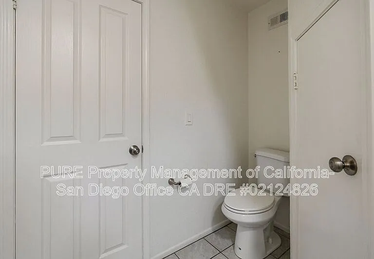 7105 Berry Park Ln — Photo 4