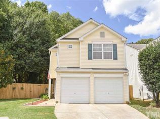 157 Lacombe Ct, Holly Springs, NC 27540