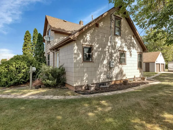 316 3rd Ave S, Cold Spring, MN 56320