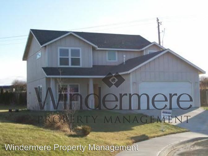 1st image of 1413 SE Newgate Dr