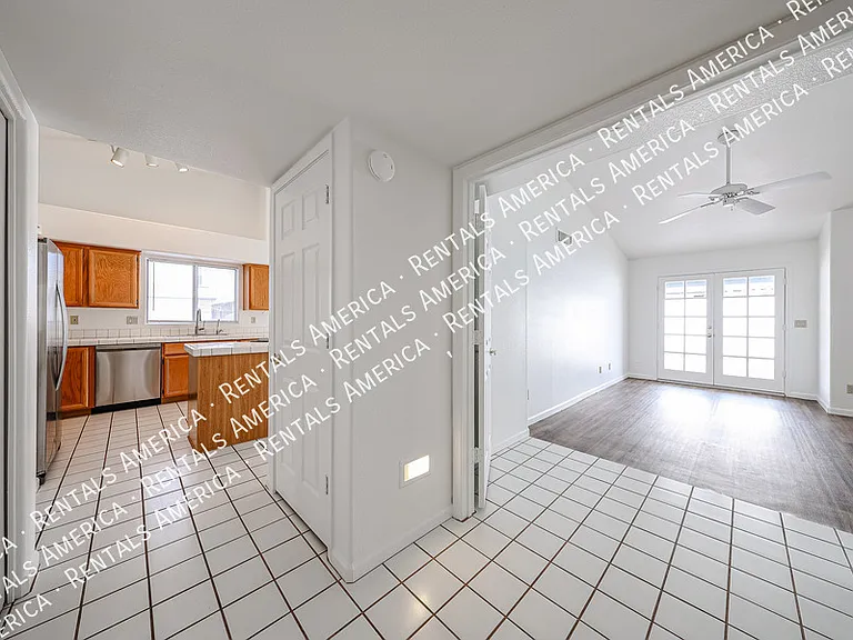 15831 N 6th Ave — Photo 22