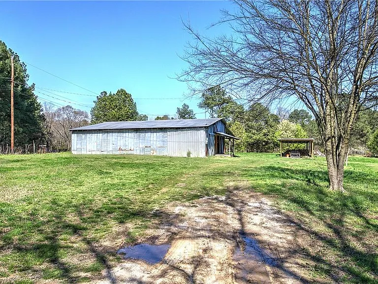 81 Popham Rd — Photo 46