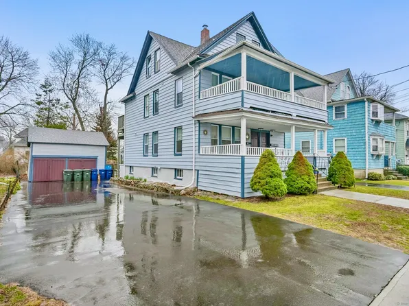 115 Harborview Avenue, Bridgeport, CT 06605