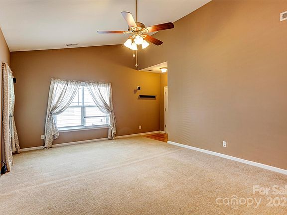 5th image of 10927 Chrudan Dr