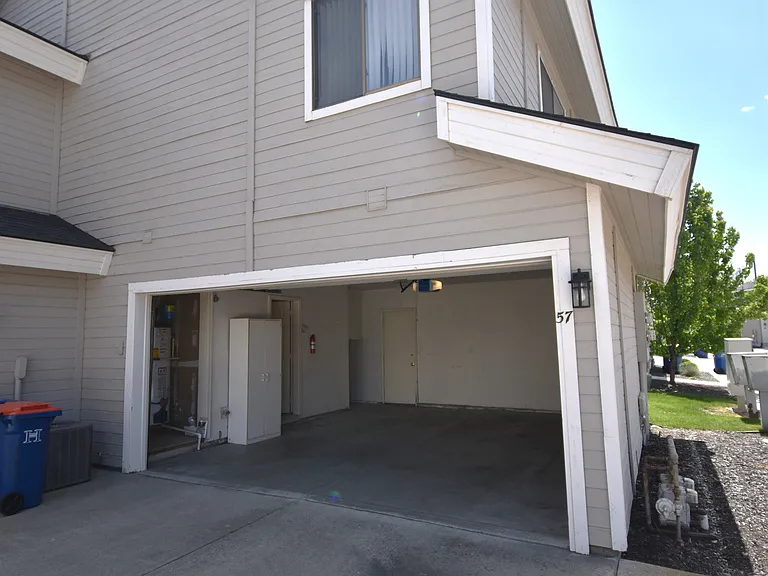57 E Ranch Dr — Photo 22
