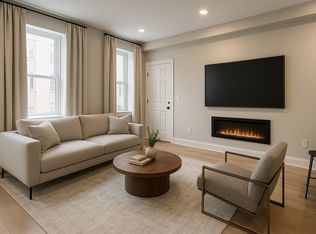 3944 Baring St #1, Philadelphia, PA 19104