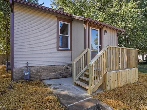 540 W Oregon Ave #1/2, Sebring, OH 44672