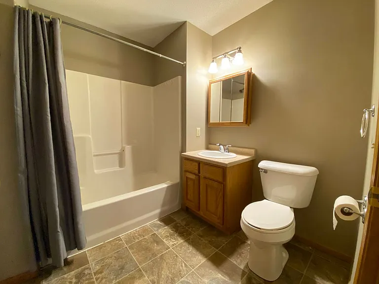 1815 Industrial St — Photo 11