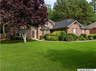 115 Split Cedar Ln, Huntsville, AL 35806