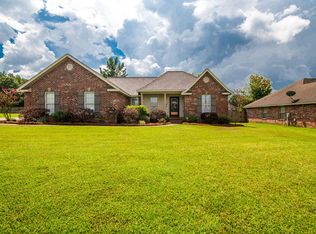 22 E Spruce St, Sumrall, MS 39482