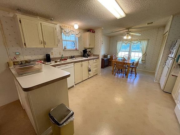 2nd image of 1101 W Commerce Ave Lot 131