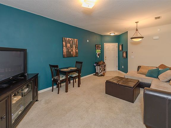 5th image of 4925 Islamorada Ct #203