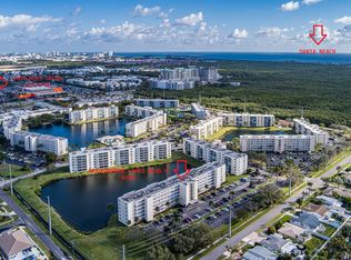301 SE 3rd St APT 308, Dania, FL 33004