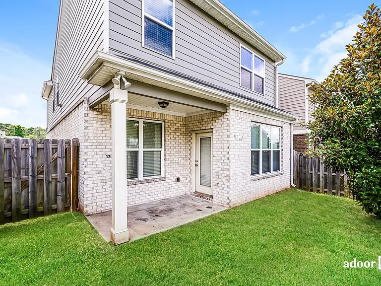 404 Rankin Cir — Photo 15