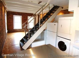 26 E Beck St #B, Columbus, OH 43215