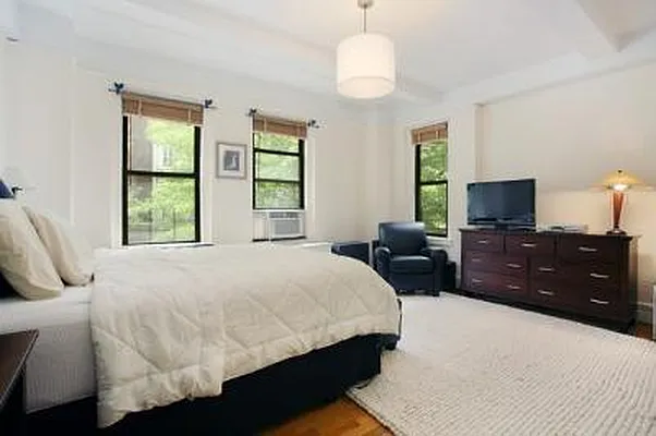 Sold by Citi Habitats | media 17