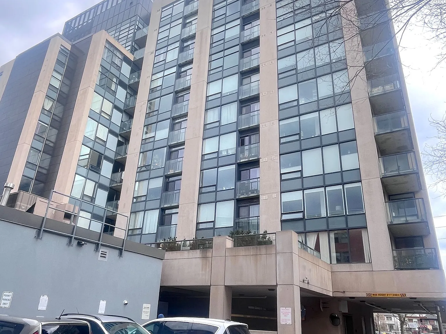 1 bed, $2,350 — Photo 4