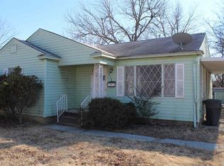 714 Maxwell St NW, Ardmore, OK 73401