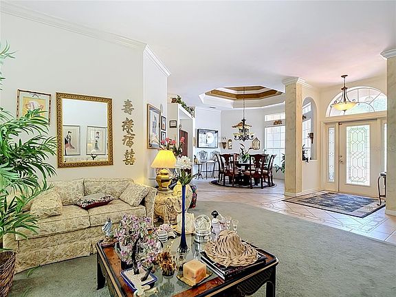 5th image of 2221 Oxford Ridge Cir