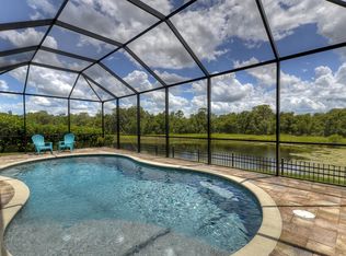 14728 Heronglen Dr, Lithia, FL 33547