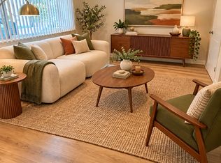 7240 Woodman Ave APT 12, Van Nuys, CA 91405