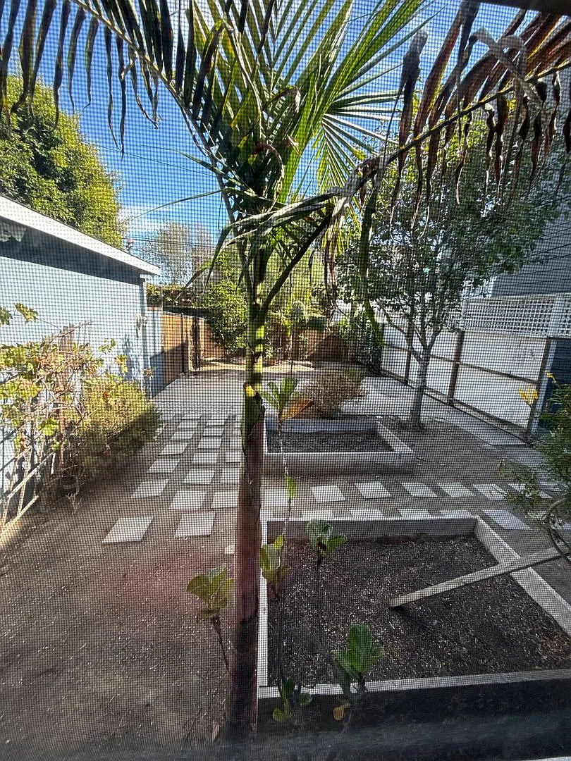 Venice Beach Furnished House 2bd/1Bathroom — Photo 2