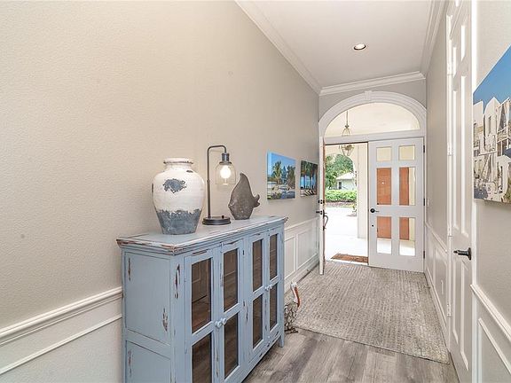 4th image of 57 CAYMAN ISLES BOULEVARD