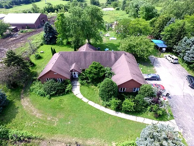 14051 W Bruns Rd photo 1